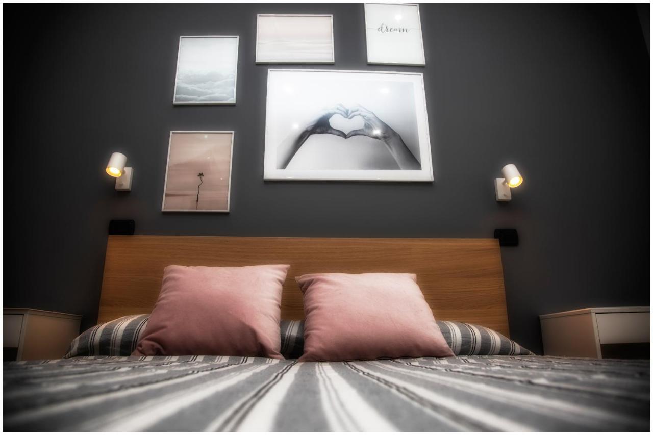 Tere Suite Napels Buitenkant foto